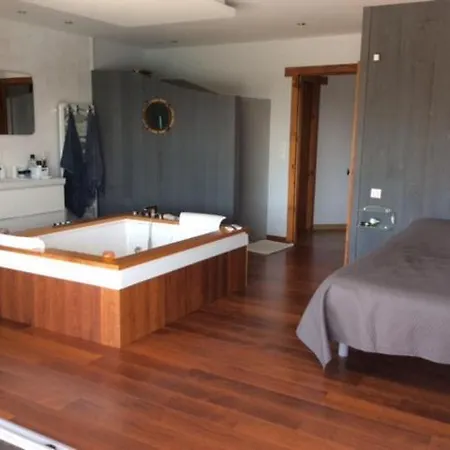 Vila Maison Au Milieu De 9 Hectares Avec Piscine Chauffee Villefranque (Pyrenees-Atlantiques)